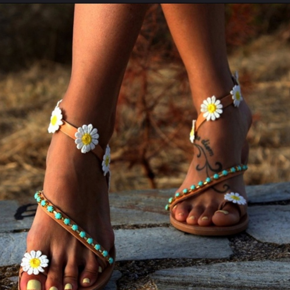 🔜COMING SOON!❤DAISY FESTIVAL FLATS!!